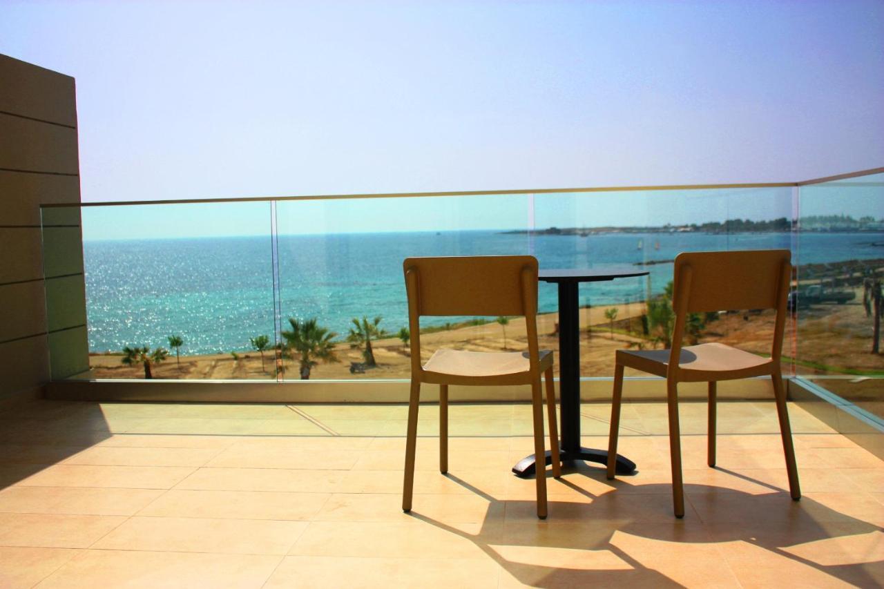 Gold Lagoon Kosher Hotel Paphos Exterior photo