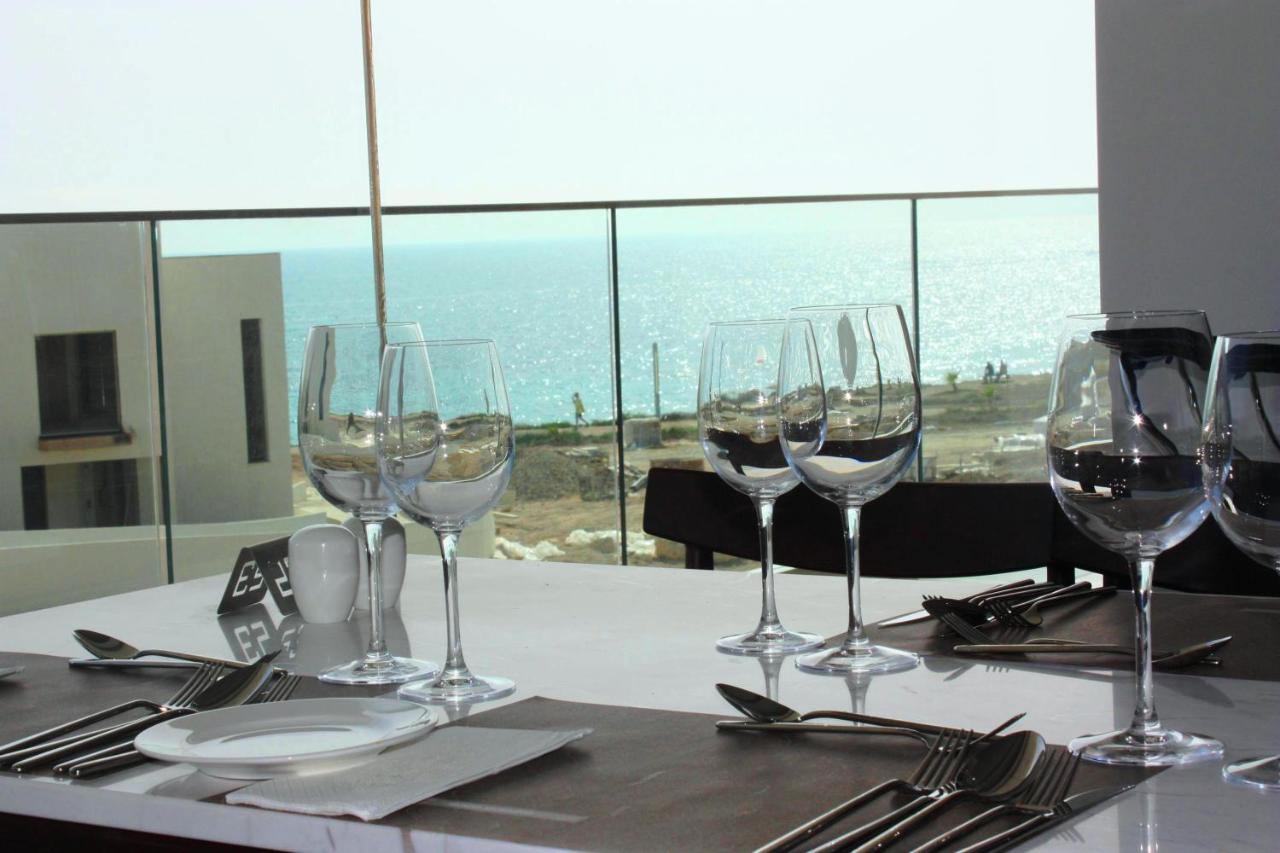Gold Lagoon Kosher Hotel Paphos Exterior photo