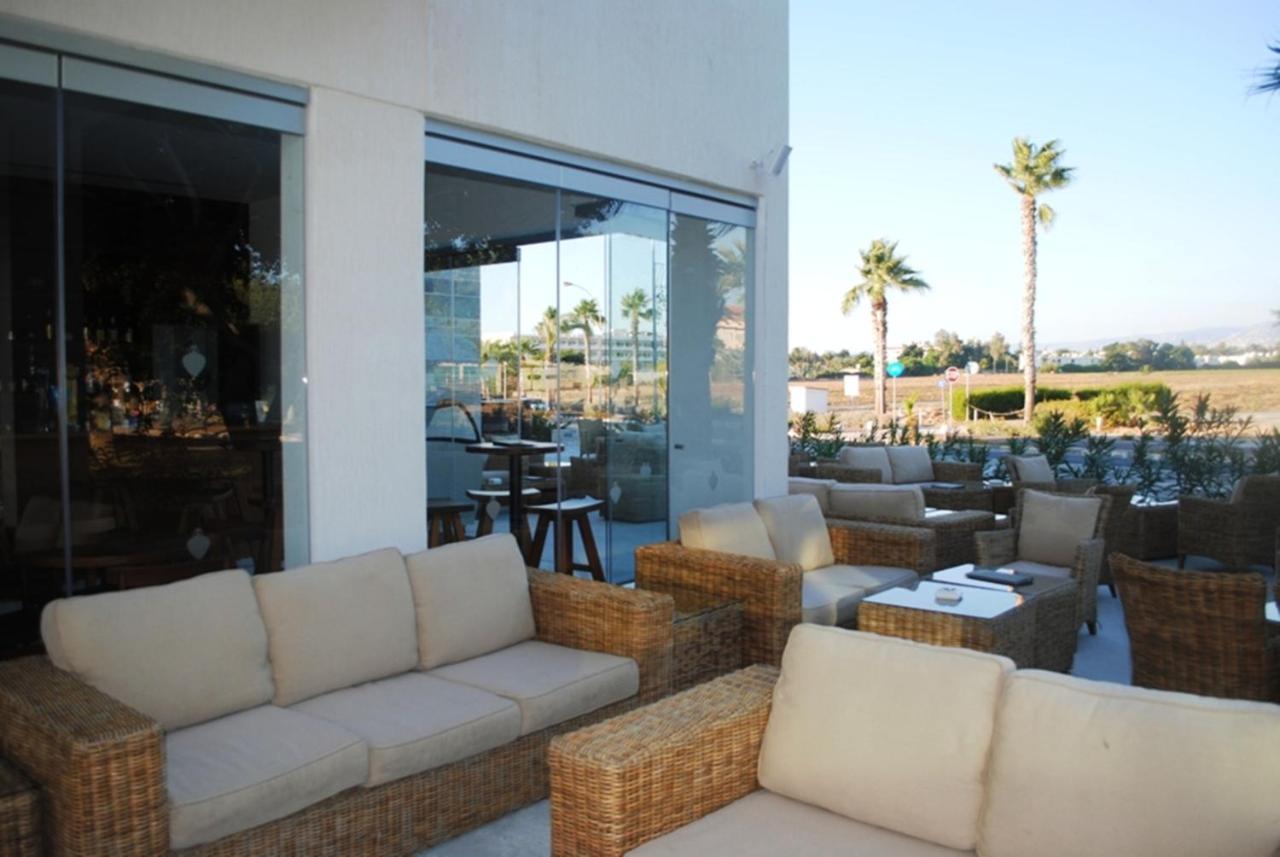 Gold Lagoon Kosher Hotel Paphos Exterior photo